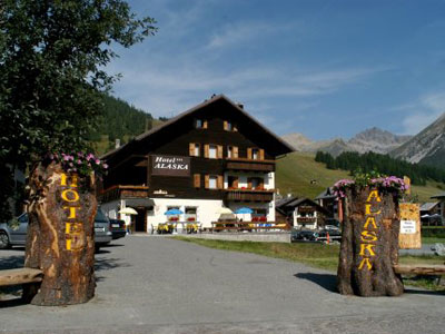 Hotel Alaska