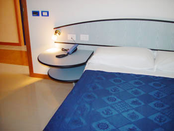 Remin Plaza Hotel
