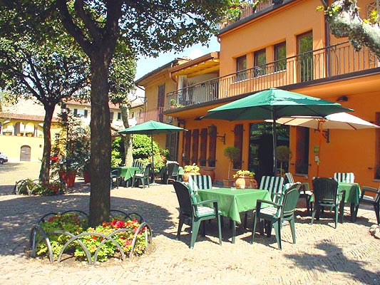 Hotel Don Abbondio