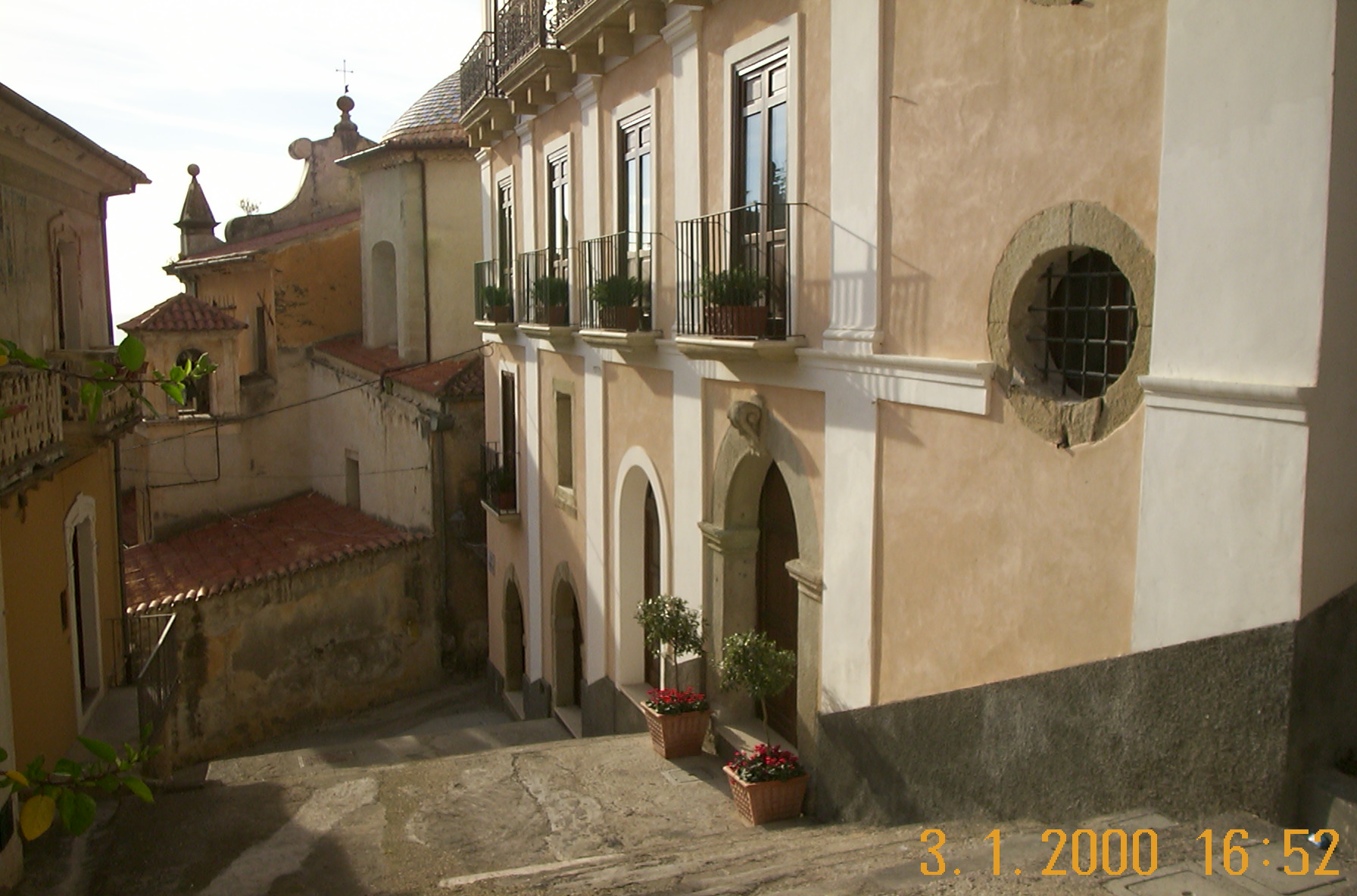 Palazzo Scorza Ostello Della Giovento