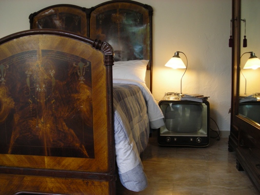 Bed And Breakfast "...ifurestf"