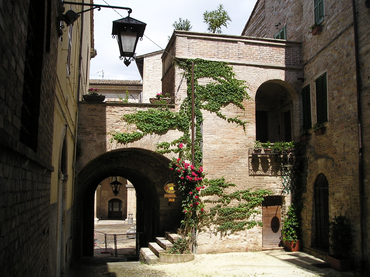 Vicolo Santa Chiara B&b