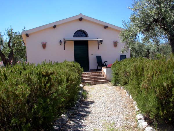 Pathirion Bed And Breakfast