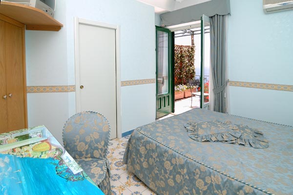 Locanda Costa D'amalfi Di Milo Provino & C.