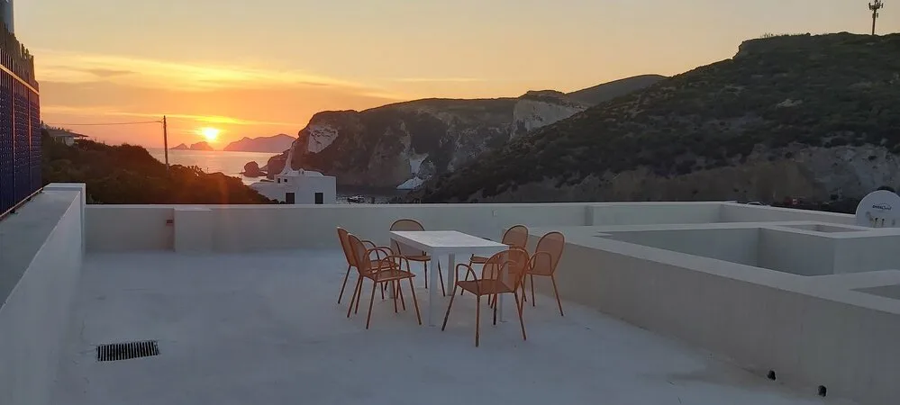 L' Isolana S.r.l.