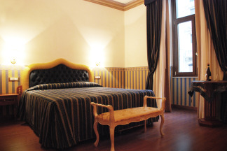 Artist's Suites S.r.l.