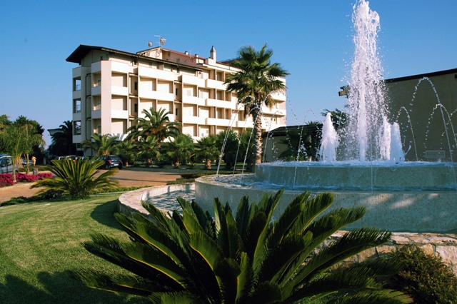 Grand Hotel President Di Diano Vincenzo Sas