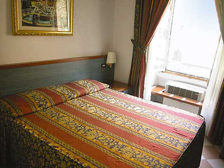 Hotel Carmel
