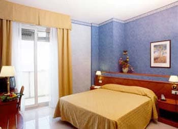 Privatzimmer – Remin Plaza Hotel - Foto 3