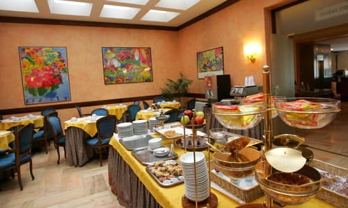 Hotel Plaza - Foto 2