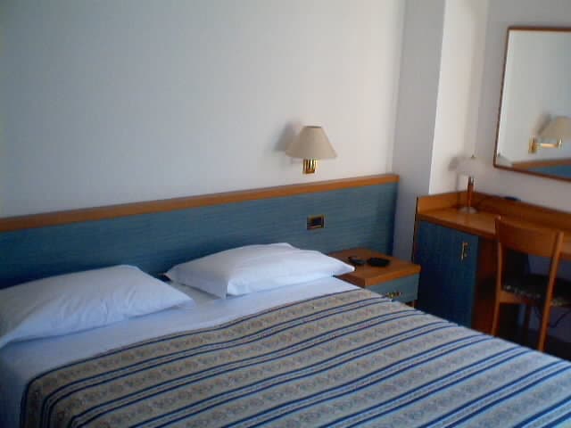 Hotel Ristorante Punta dell'Est - Iseo (BS) - Foto 2
