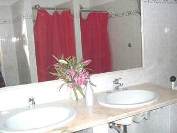Privatzimmer – Leonardo's Rooms - Foto 2