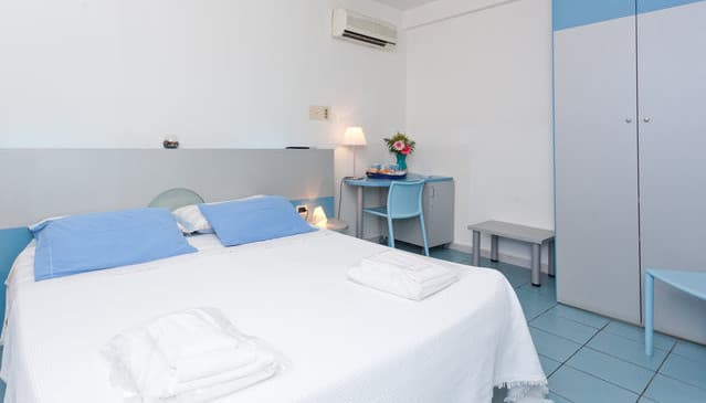 Chambre privée – Rainbow Hotel - Foto 2