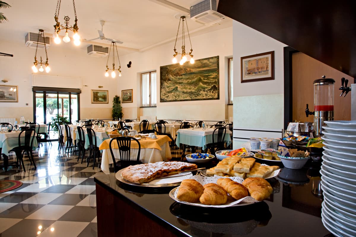 Hotel La Marina - Foto 4