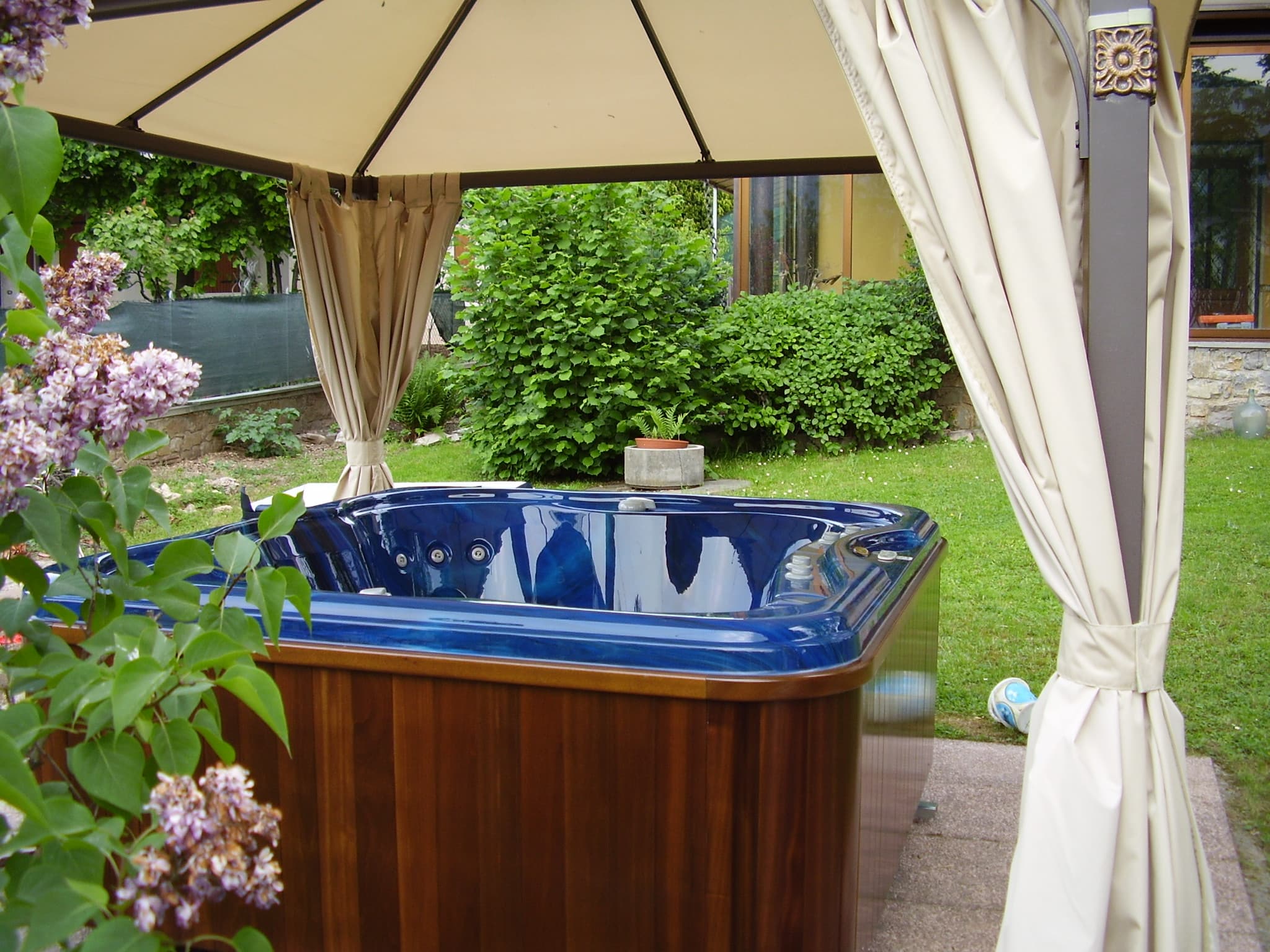 B&B Il Giardino Di Margot - Bed & Breakfast a Salò