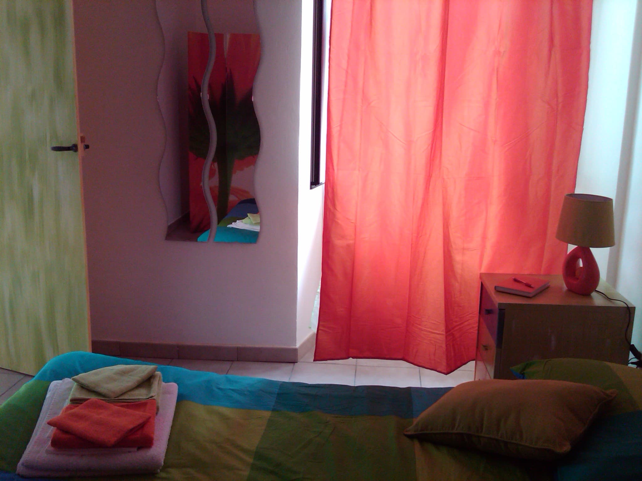 Chambre privée – Colour House - Foto 2
