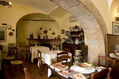 Habitación privada – Tavernola Locanda Di Campagna - Foto 2