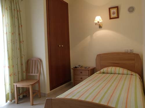 Chambre privée – Restivo Bed & Breakfast - Foto 2
