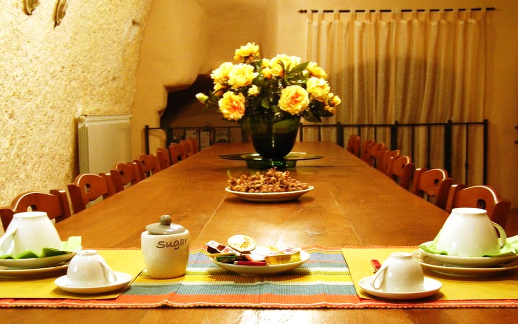 Chambre privée – Torre Avellana Ass. Culturale - Foto 2