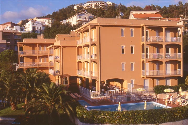 Residencia Orchidea - Apartamento a Pietra Ligure