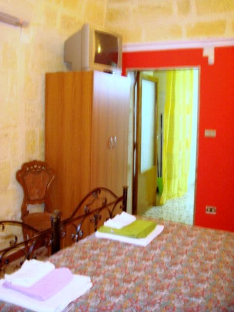 Private Room – Castel Del Monte Andria (BA) - Foto 3