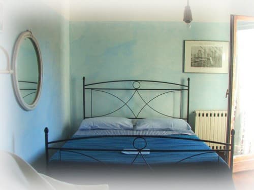 Privatzimmer – Bed and Breakfast La Ginestra - Foto 4