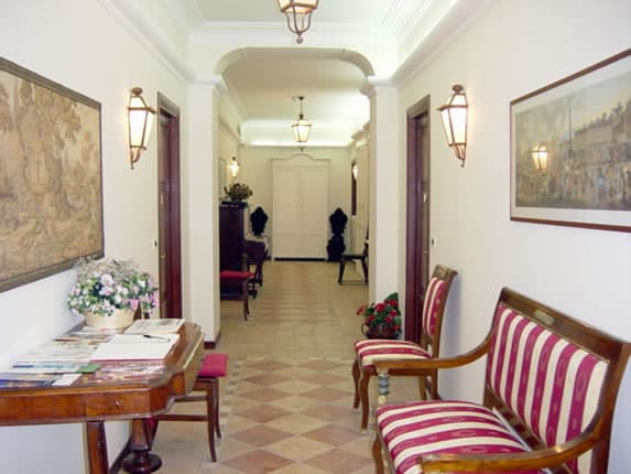 Privatzimmer – Internazionale Domus - Foto 4