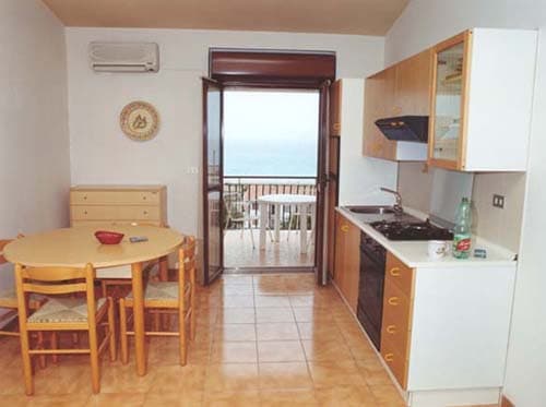 2-Room Apartment – Torre S. Antonio - S. Caterina dello Ionio (MI) - Foto 2