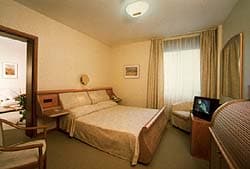 Private Room – Toscana Ambassador Hotel - Foto 3