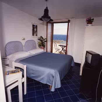 Privatzimmer – Baia Hotel - Foto 2