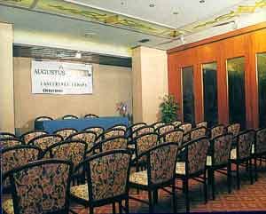 Private Room – Augustus Hotel - Foto 3