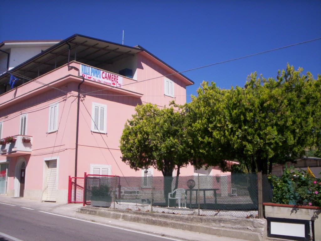 Habitación privada – Affittacamere Villa Pompa - Foto 2