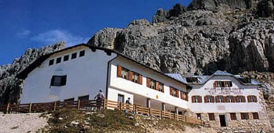 Mountain Refuge A. Fronza - Apartment a Vigo di Fassa