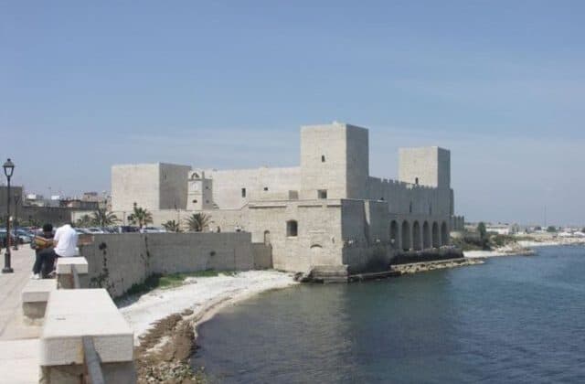 Travel & Living - Trani (BT) - Foto 3