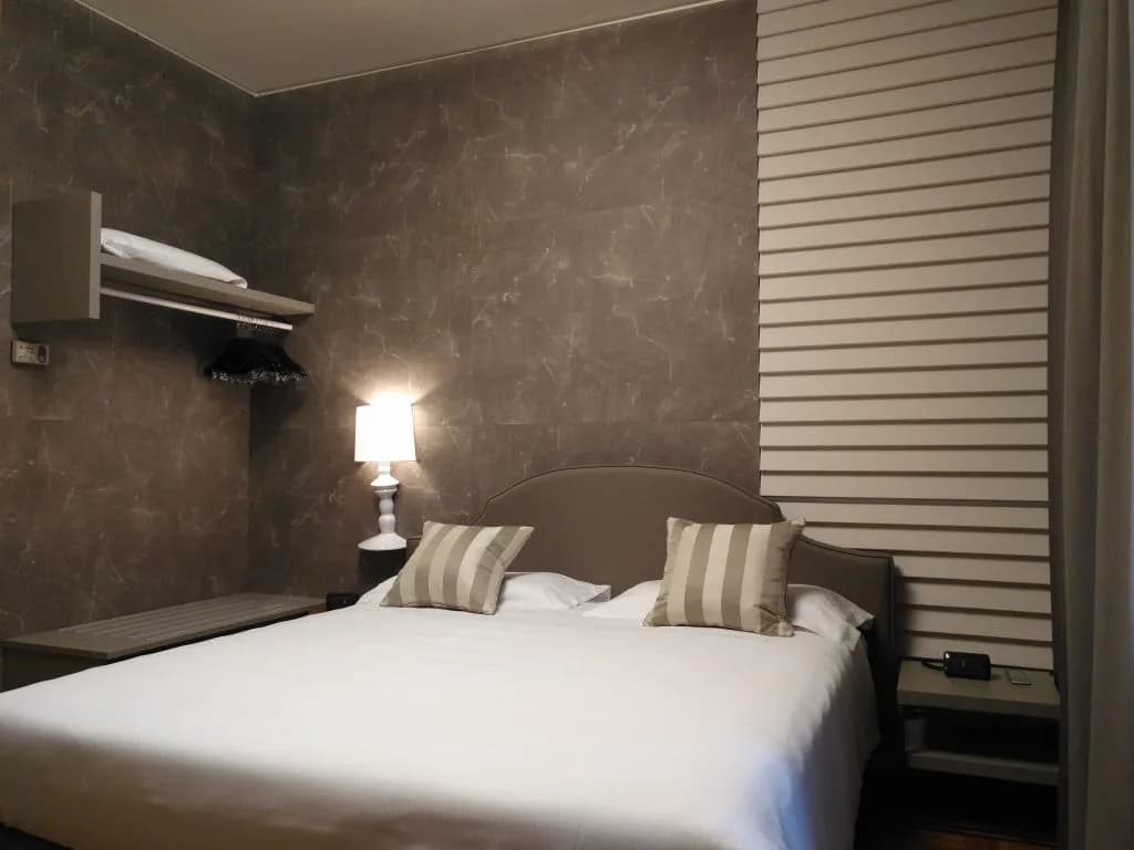 Hôtel pour 2 personnes - Côme (CO) - Photo 10